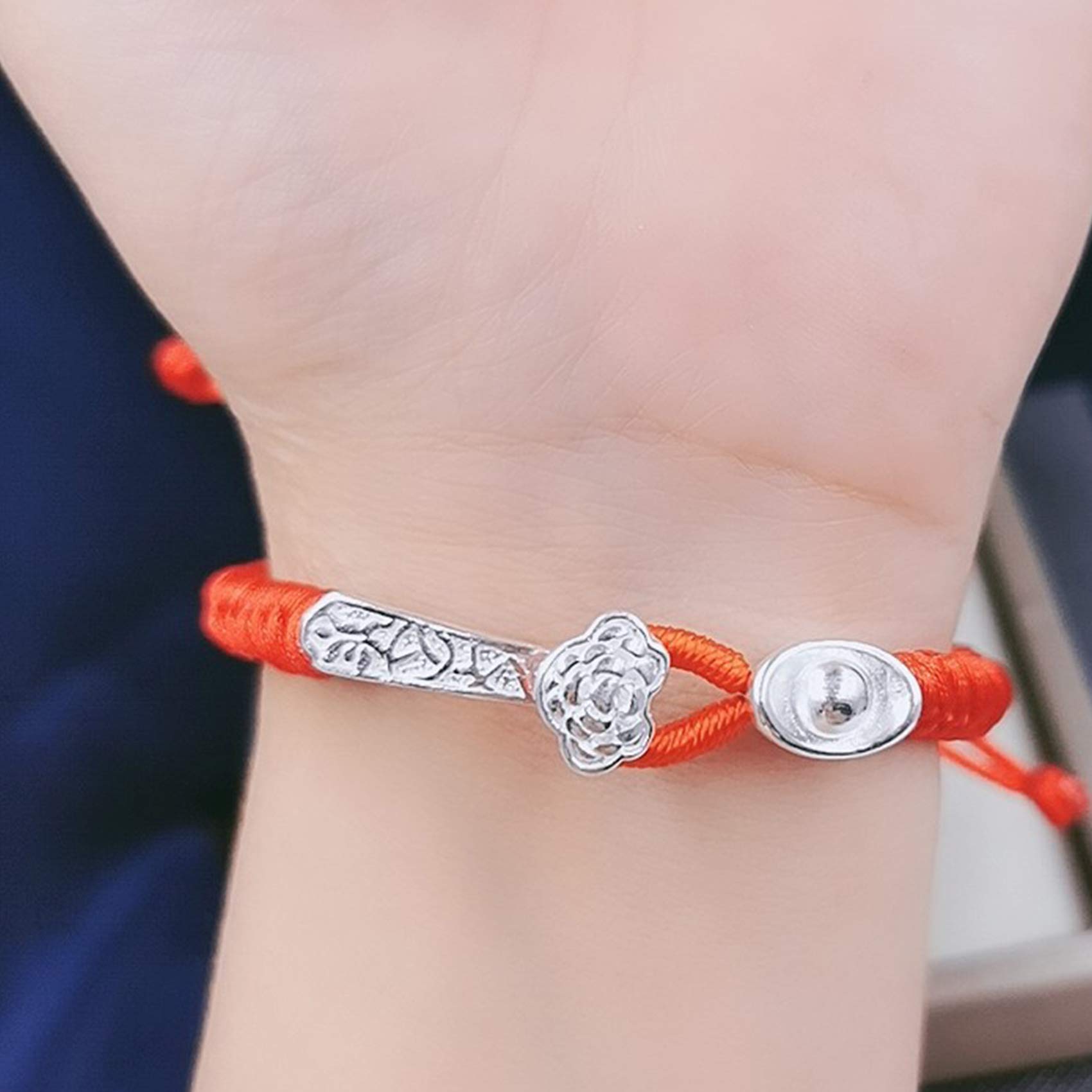 Pulsera de la Suerte, Pulsera Feng Shui, Riqueza, Colgante lingote Plata Ruyi, Hilo Rojo Tejido a Mano, Amuleto Estilo Retro Chino para Parejas, ajustab