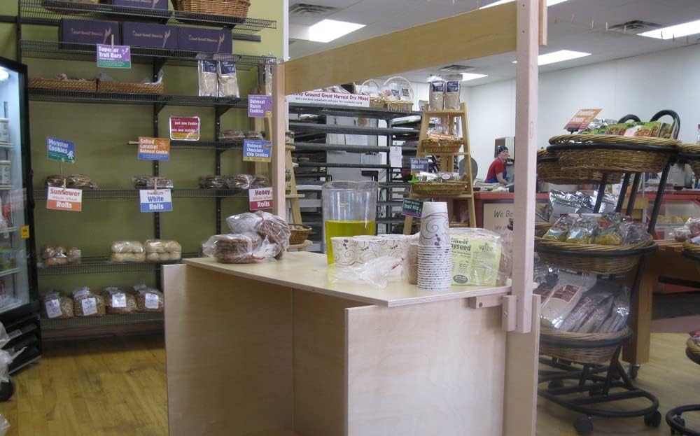 Beka Wooden Market/Lemonade Stand (Black Chalkboard)