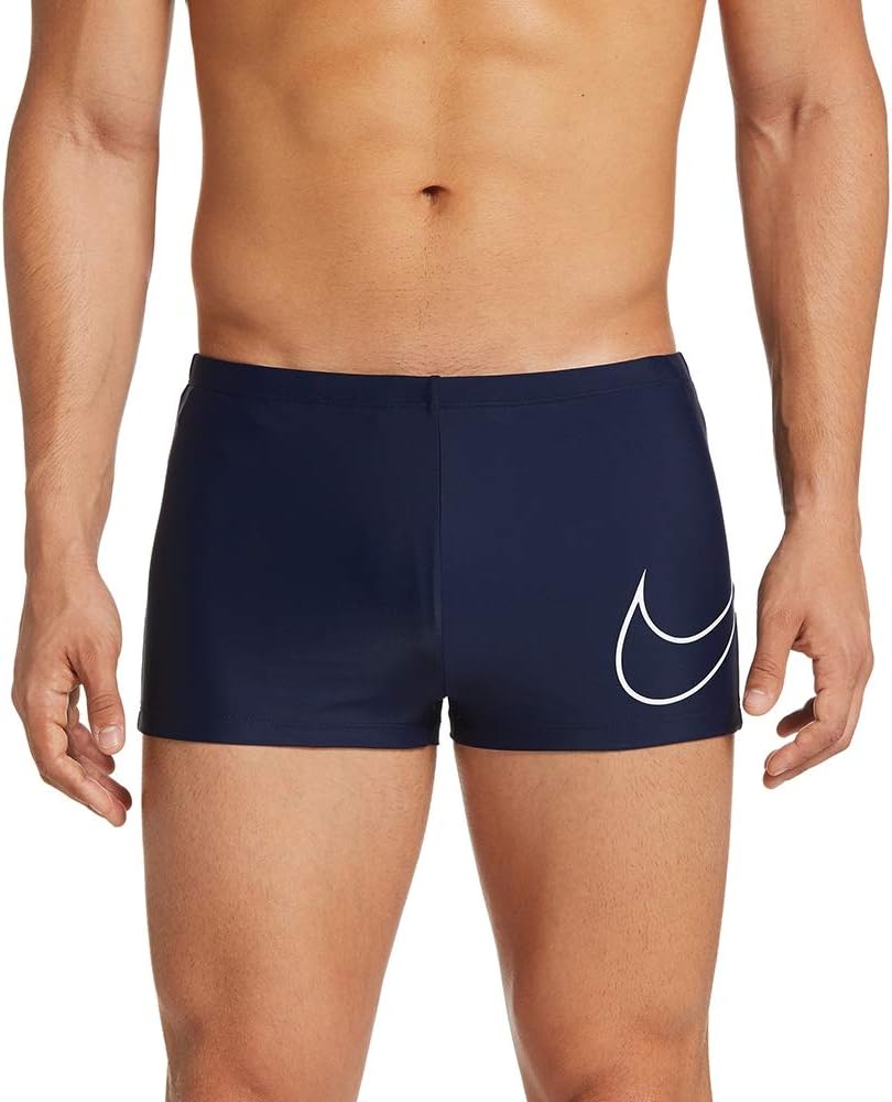 Nike Outline Swoosh Sunga, Masculino em promoção! Veja a oferta e mais achadinhos de Moda praia Hoje é o melhor dia para comprar Nike Outline Swoosh Sunga, Masculino com aquele preço maroto! Promoção! Aproveite a oferta!