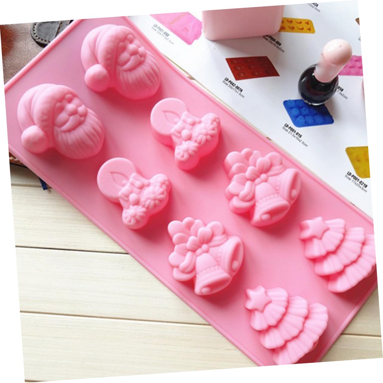 Didiseaon 3 Piezas Temáticas Para Hornear Fondant Pudín Jabón Marco Molde Forma Alrededor Vela Hielo Chocolate Jingle Dibujos Animados Navidad Año Y Sartenes Molde Cráneo De