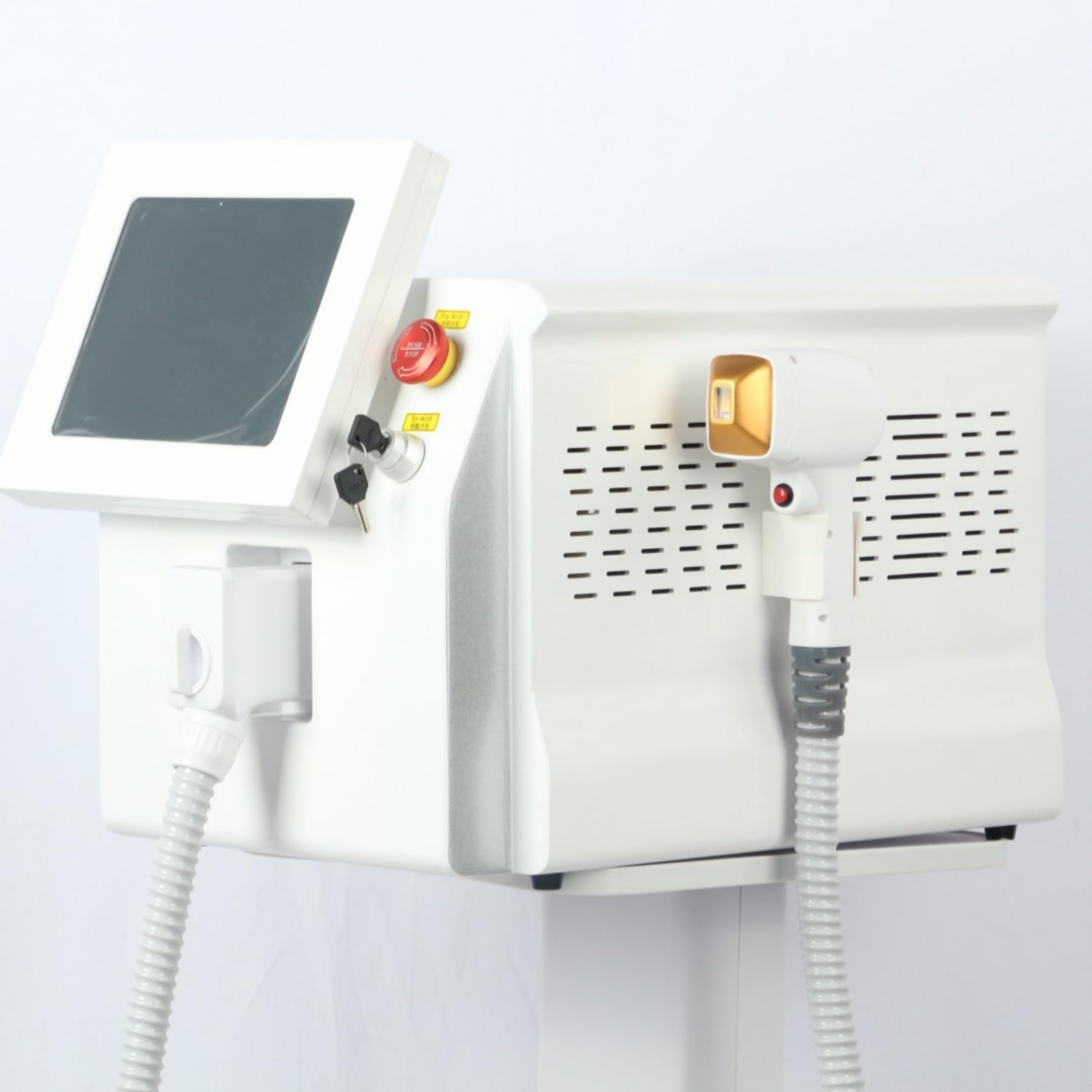 Macchina 808NM 755NM 940NM 1064NM di rimozione dei peli del corpo del laser del titanio del ghiaccio del diodo professionale dell'attrezzatura di alessandrite 4-onda permanente