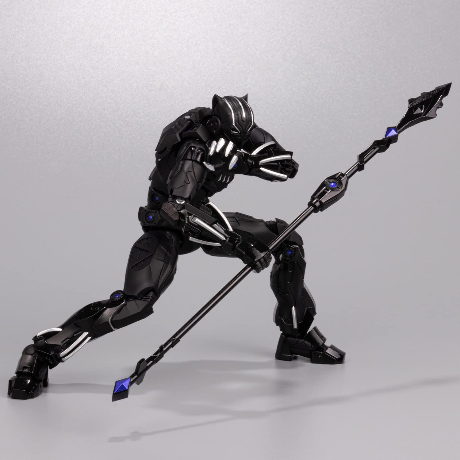 Amazon.co.jp: ファイティングアーマー ブラックパンサー ノンスケール 