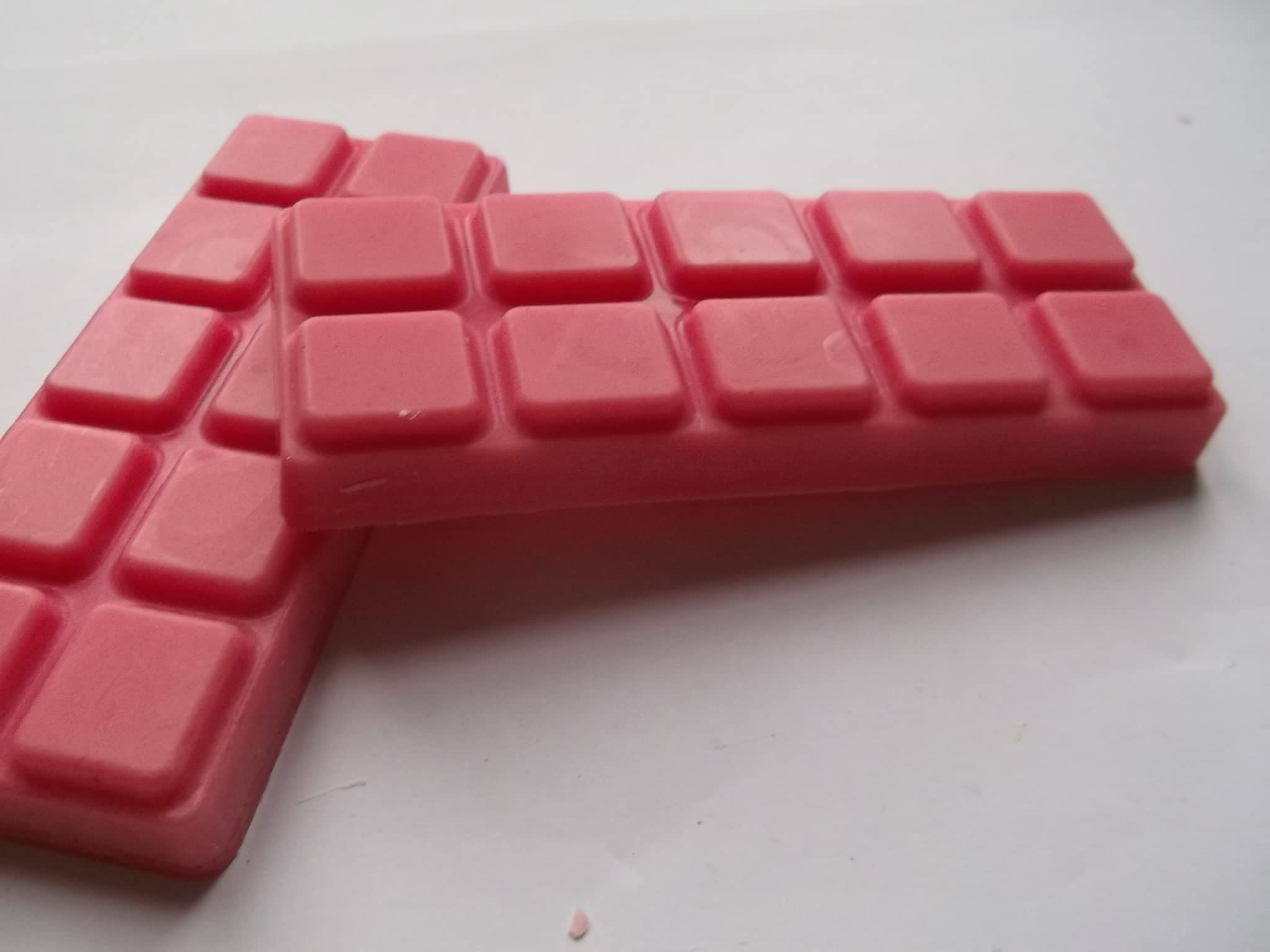 Qpsupplies Black 1 X Handmade 50G Very Berry Soy Wax Bar Melts Highly Scented Fragrance 10 Cell Snap Bars (Very Berry, 1 Bar)