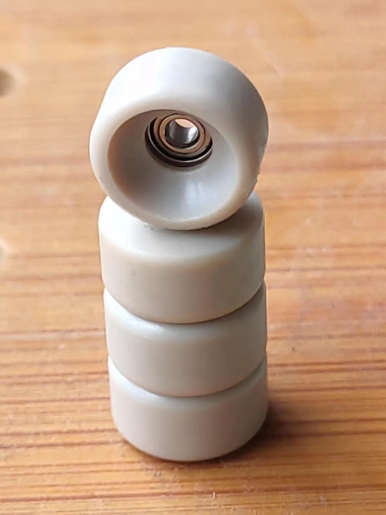 leefai Ruote per skateboard professionali fatte a mano, con dita sbirciate, resistenti, per esterni, misura 8,5 x 5 mm