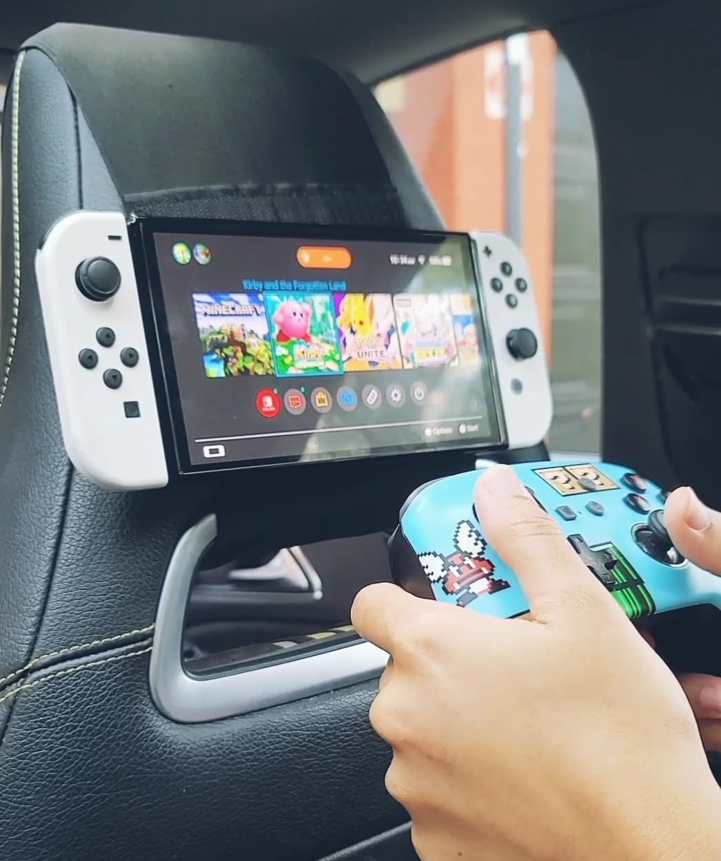 LuXuRy by HAL Tablet & Handheld Device Holder/Mount