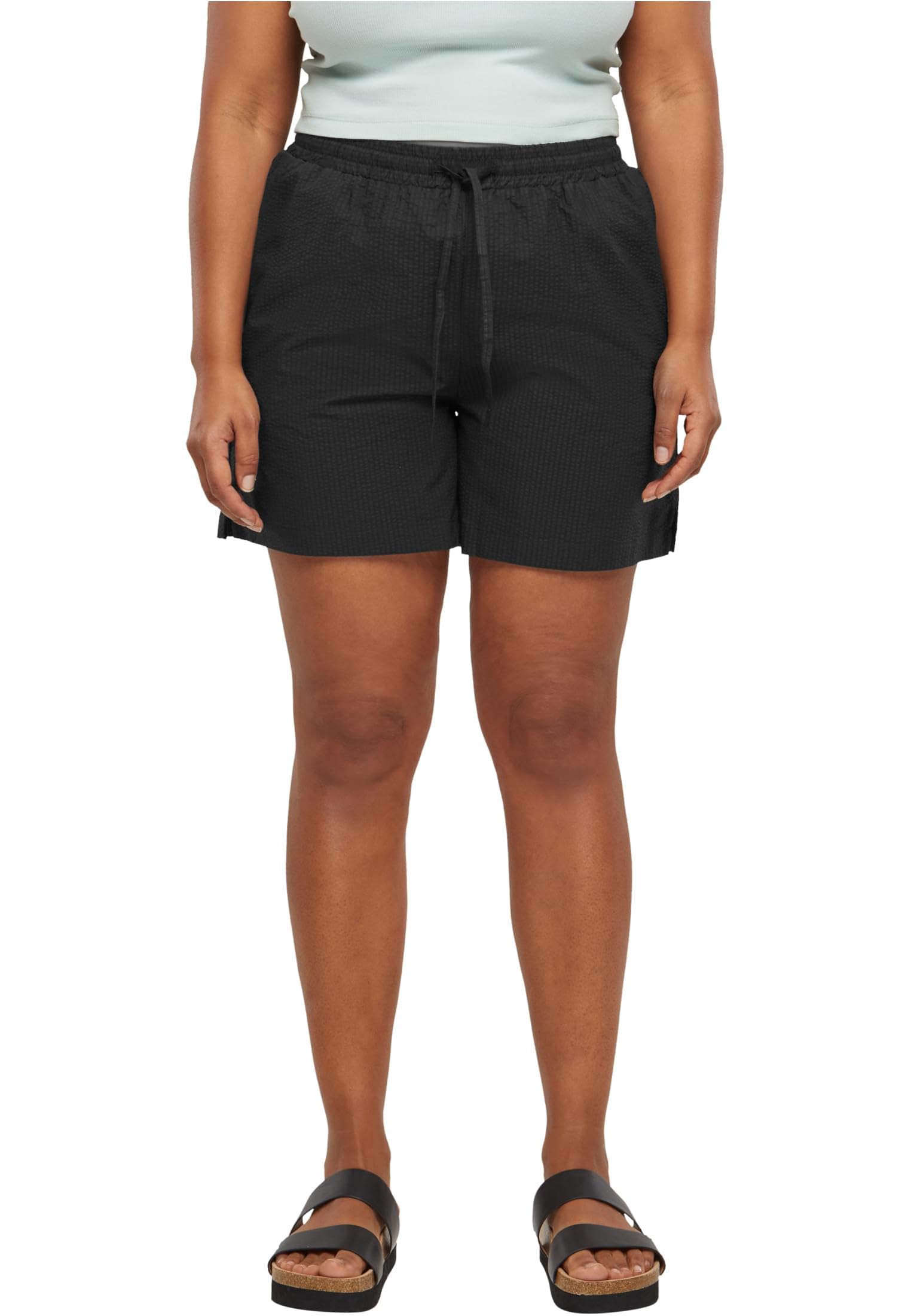 Urban Classics Women's Ladies Seersucker Shorts, Black, M