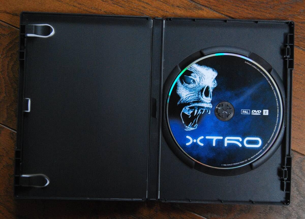 Amazon.co.jp: XTRO エクストロ DVD/海外(フランス語)版 : パソコン 