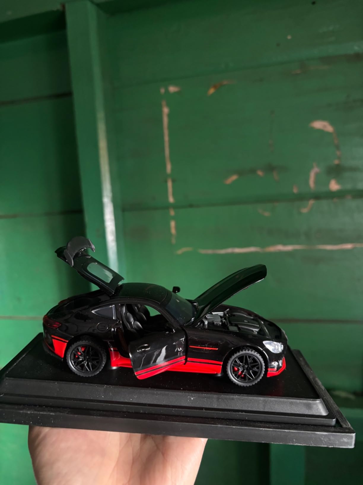 Dinastia Casillas: Cast You Need To Know About - ny2j6rf