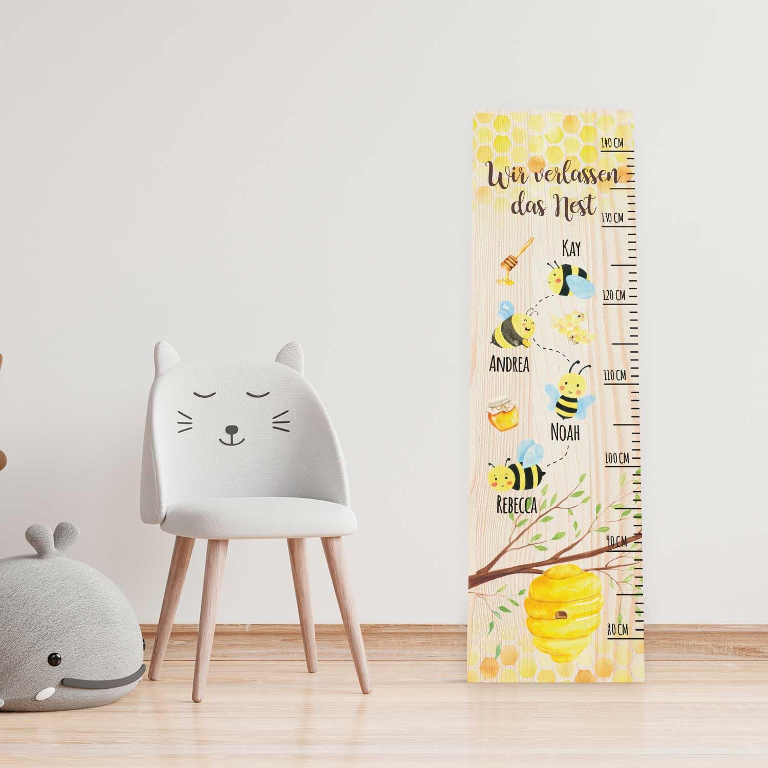 GRAVURZEILE Messlatte als Abschiedsgeschenk Erzieherin & Tagesmutter mit Namen der Kinder aus Holz - Skala misst 80-140 cm - Größe 20 x 70 x 2 cm Farbe Messlatte Bienen