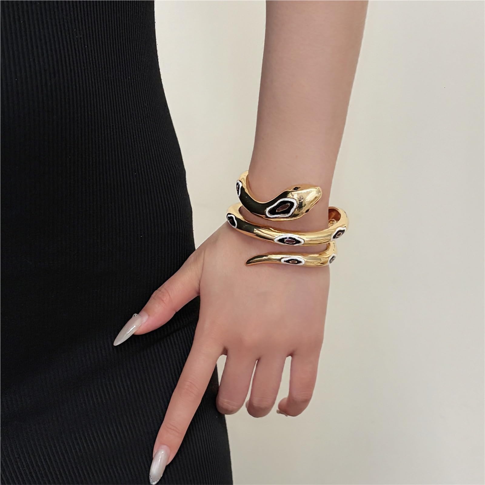 Bracciale aperto europeo e americano in metallo smaltato – Bracciale rigido esagerato, ampio e leggero per donna