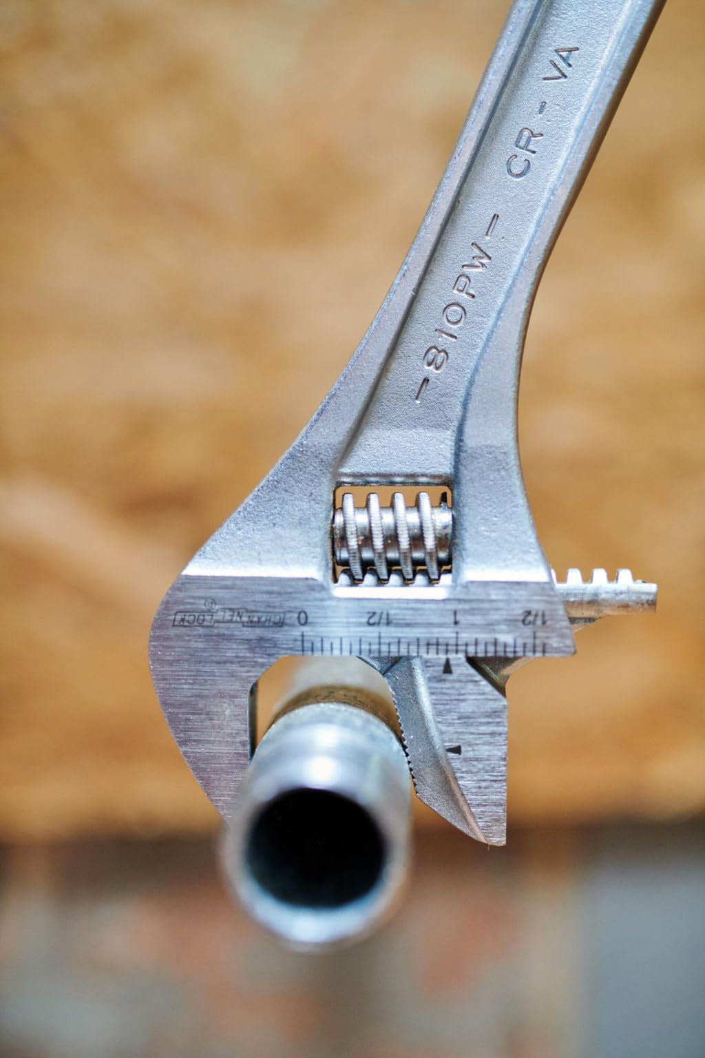 Channellock 810PW 10" Reversible Jaw Adjustable Wrench/Pipe Wrench, Chrome, Factory, 8 UK - Image 3