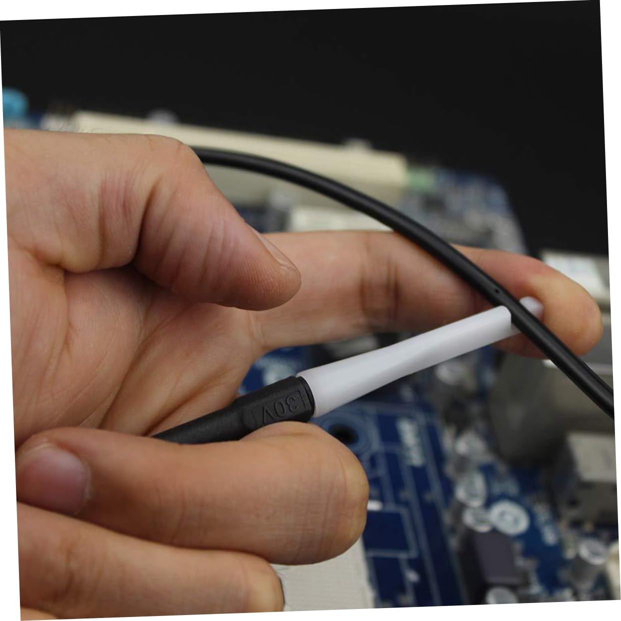 Tofficu 2 Set Perno Perforante Dell'isolamento Kit Sonda Posteriore Per Multimetro Sonda A Filo Mini Perforatore A Filo Kit Di Sonde Perforanti Black Plastica 4 Pezzi * 2