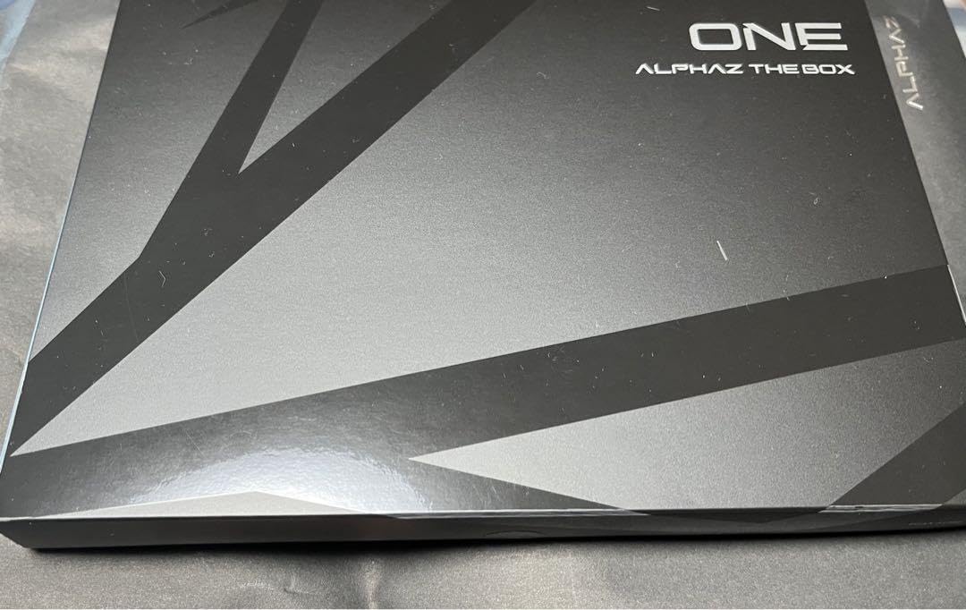 Amazon.co.jp: XG ALPHAZ THE BOX: ONE ファンクラブ限定 X : おもちゃ