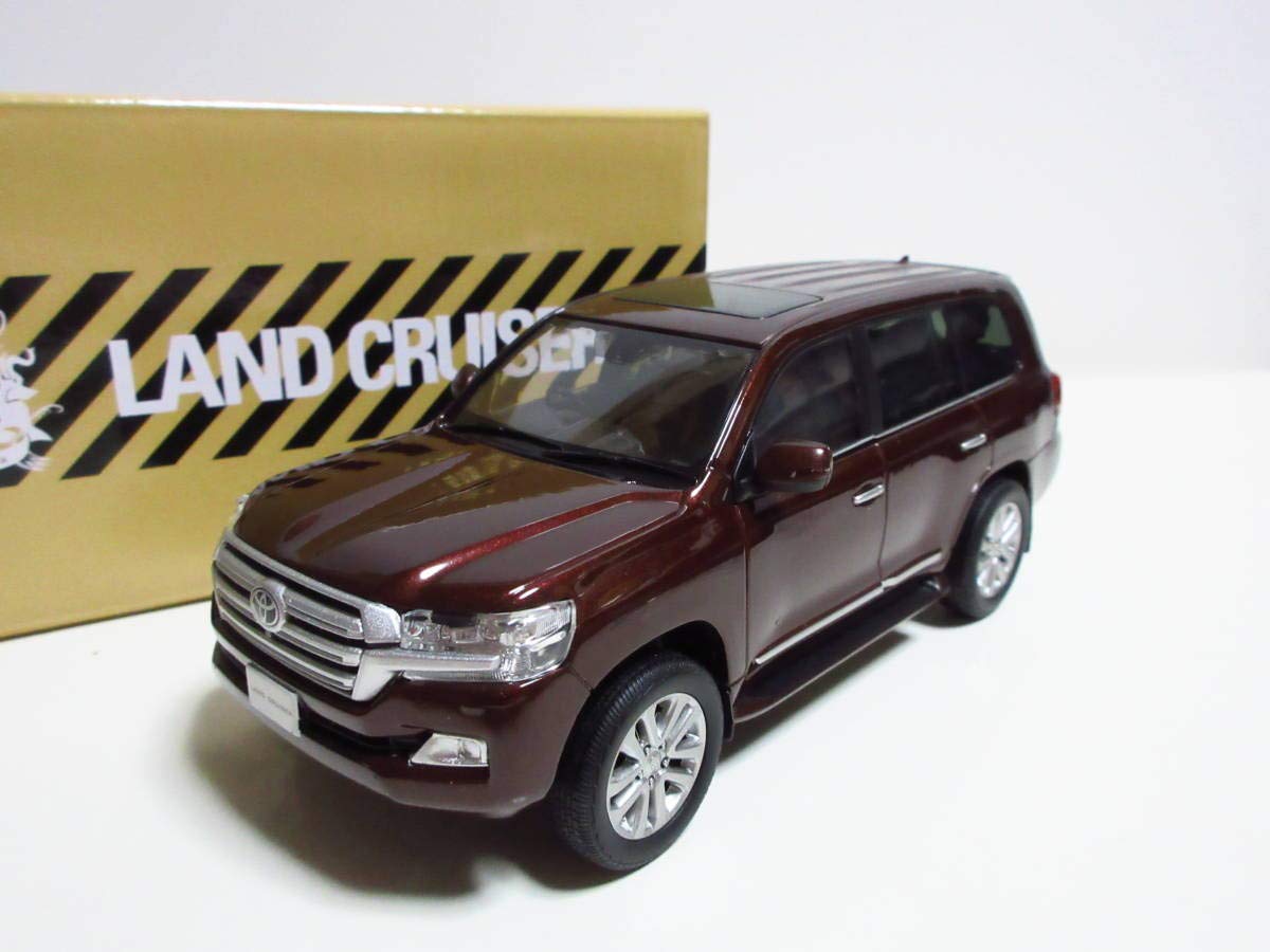 1/30 トヨタ ランドクルーザー200 ランクル カラーサンプル ミニカー 