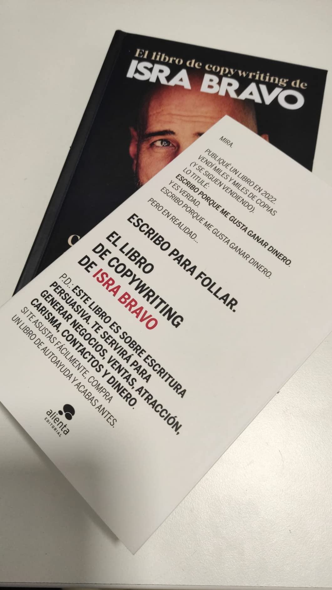 El libro de copywriting (Alienta) (edición en español) : Bravo, Isra: Amazon.es: Libros