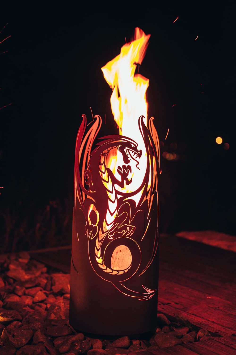 Feuersäule Fliegender Drache im Rost Design, Feuerschale, Feuerstelle für den Garten, Geschenkidee Feuerkorb