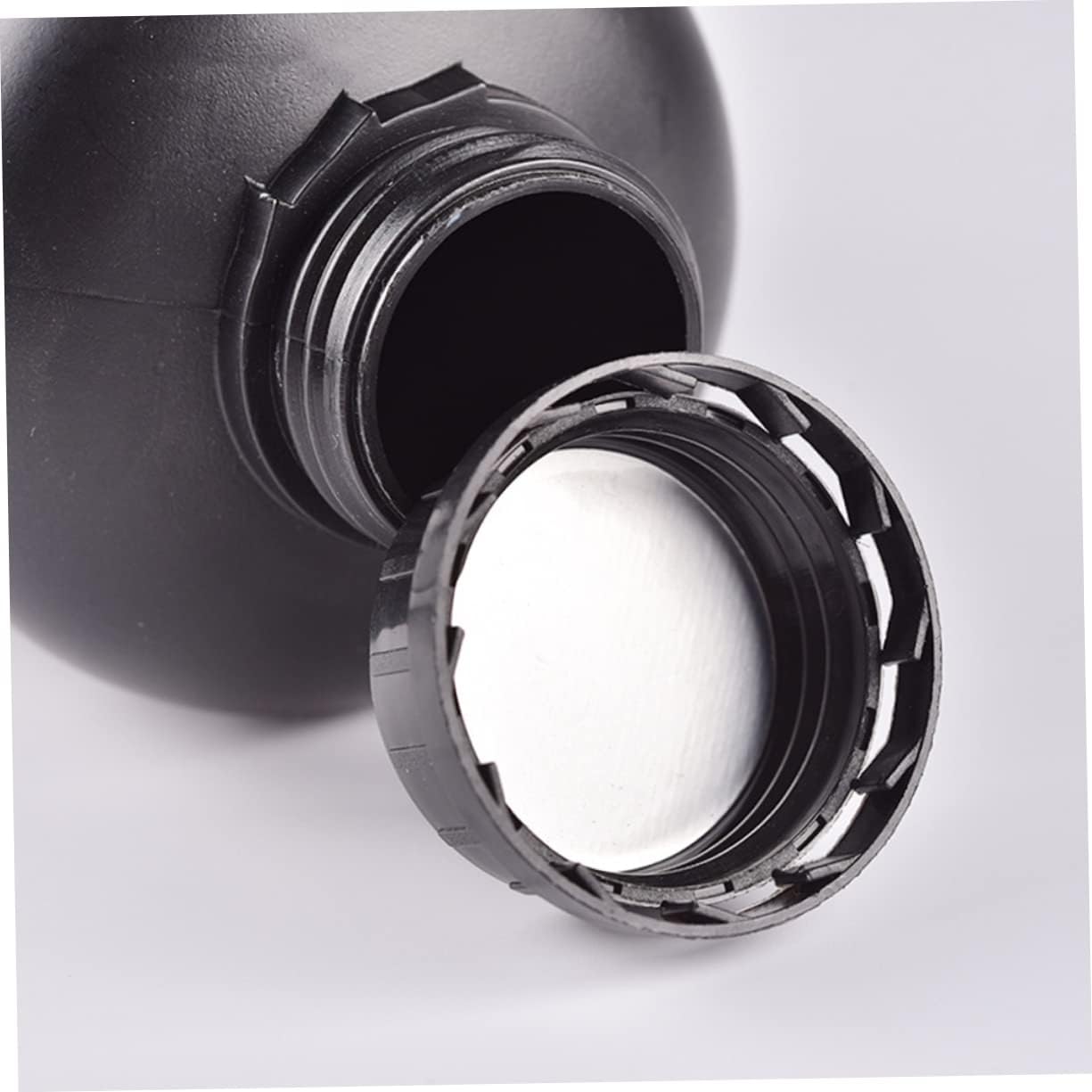 4pcs Black Hdpe Chemical Storage Bottles Lightweight Acidproof Alkaliproof Safe Containers for Liquid Fertilizer Easy to Open Design