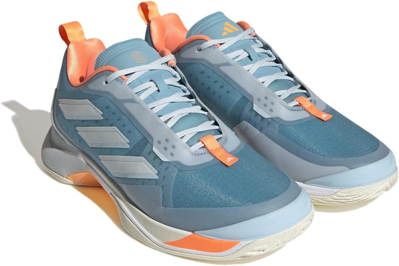 adidas Women's Avacourt Tennis Shoe