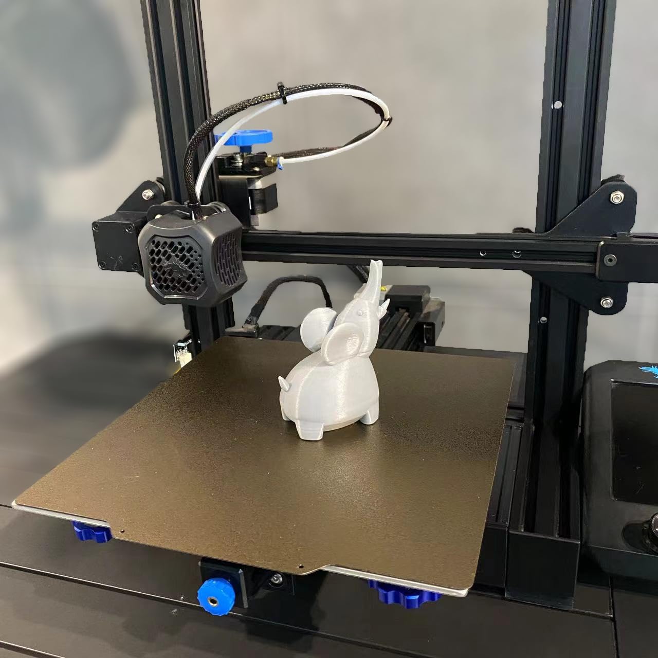Piatto di PEI Testurizzato Flessibile 235x235 mm per Stampante 3D Ender 3/3 Pro/V2/Neo, Neptune 3 Pro, SV05