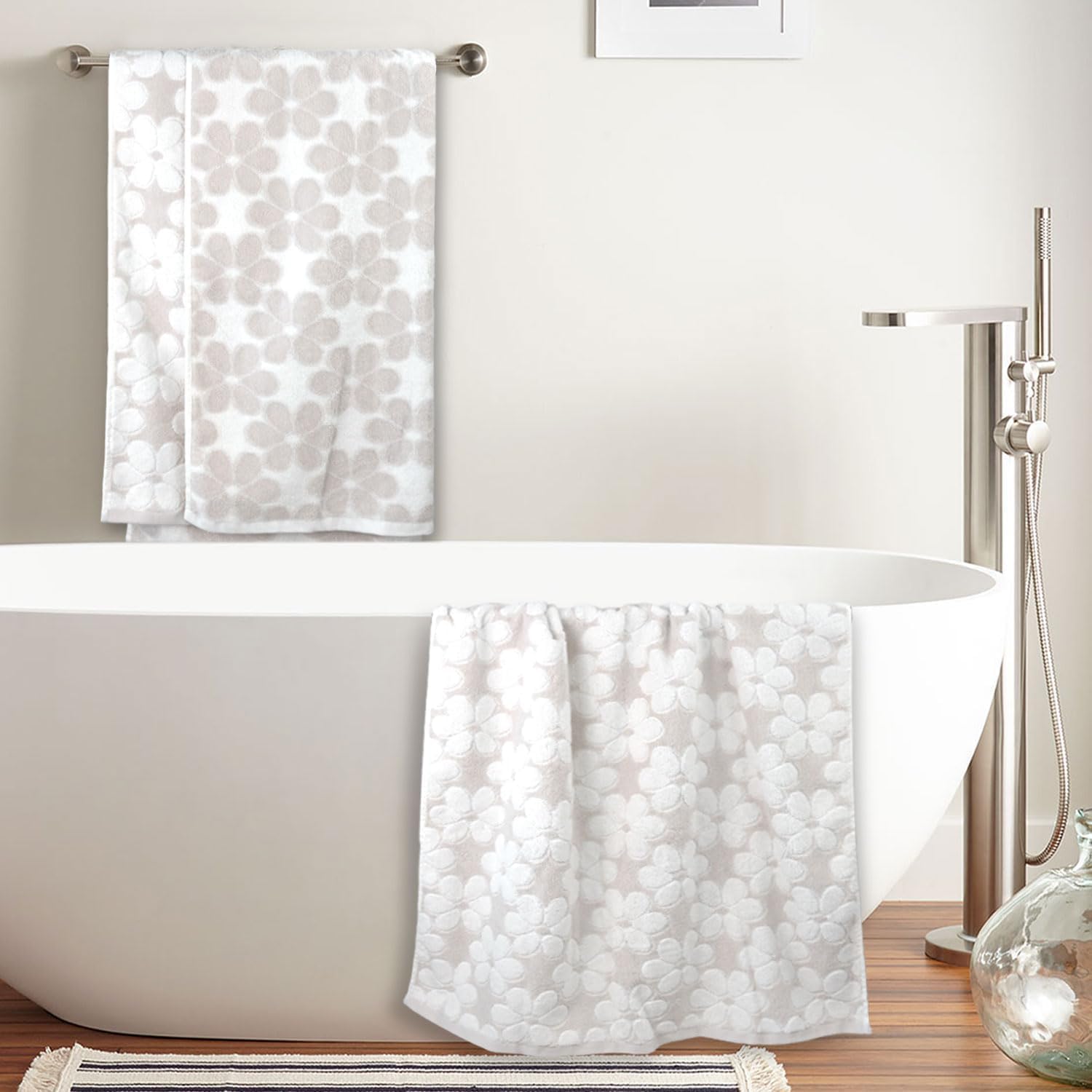 Jacquotha Soft Bath Towels 2 Pack, Super Absorbent Shower Towels 27.5x55 Inches, Cute Floral Jacquard Bathroom Set, Cotton, Light Beige - Image 4