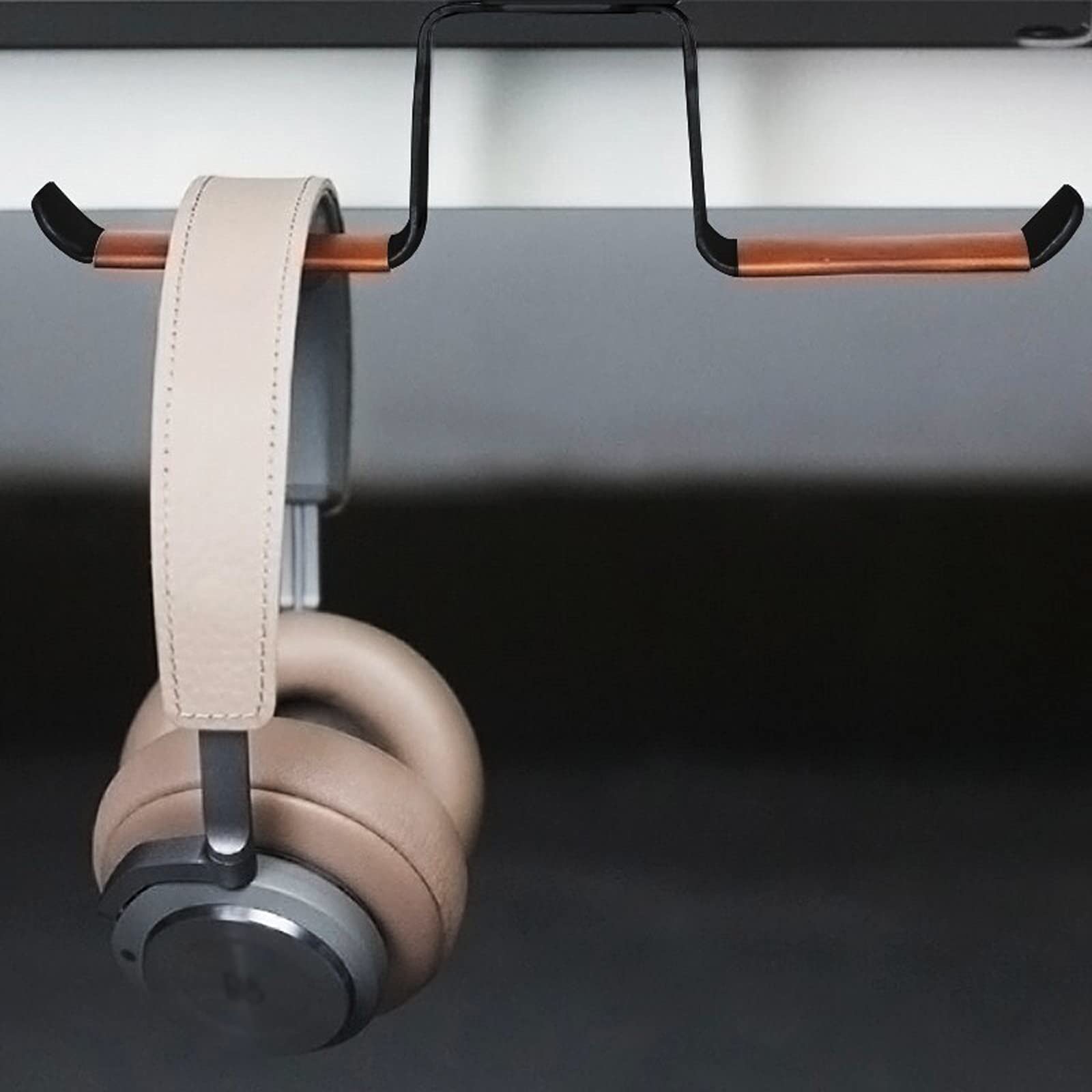 Supporto per cuffie, supporto per auricolari in metallo, gancio da scrivania per giochi su PC, compatibile con la maggior parte delle dimensioni delle cuffie, design a doppio ripiano inferiore