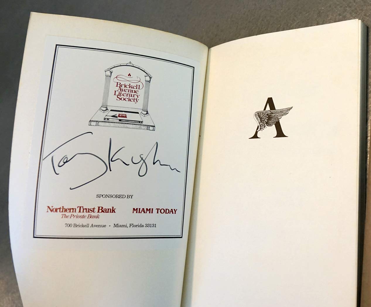 Angels in America, Part One: Millennium Approaches Kushner, Tony - PT01