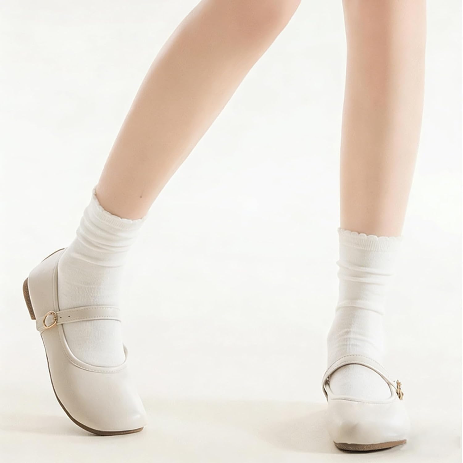 Women's Cotton Ruffle Frilly Ankle Socks 5-Pack Soft White Athletic Crew Sock