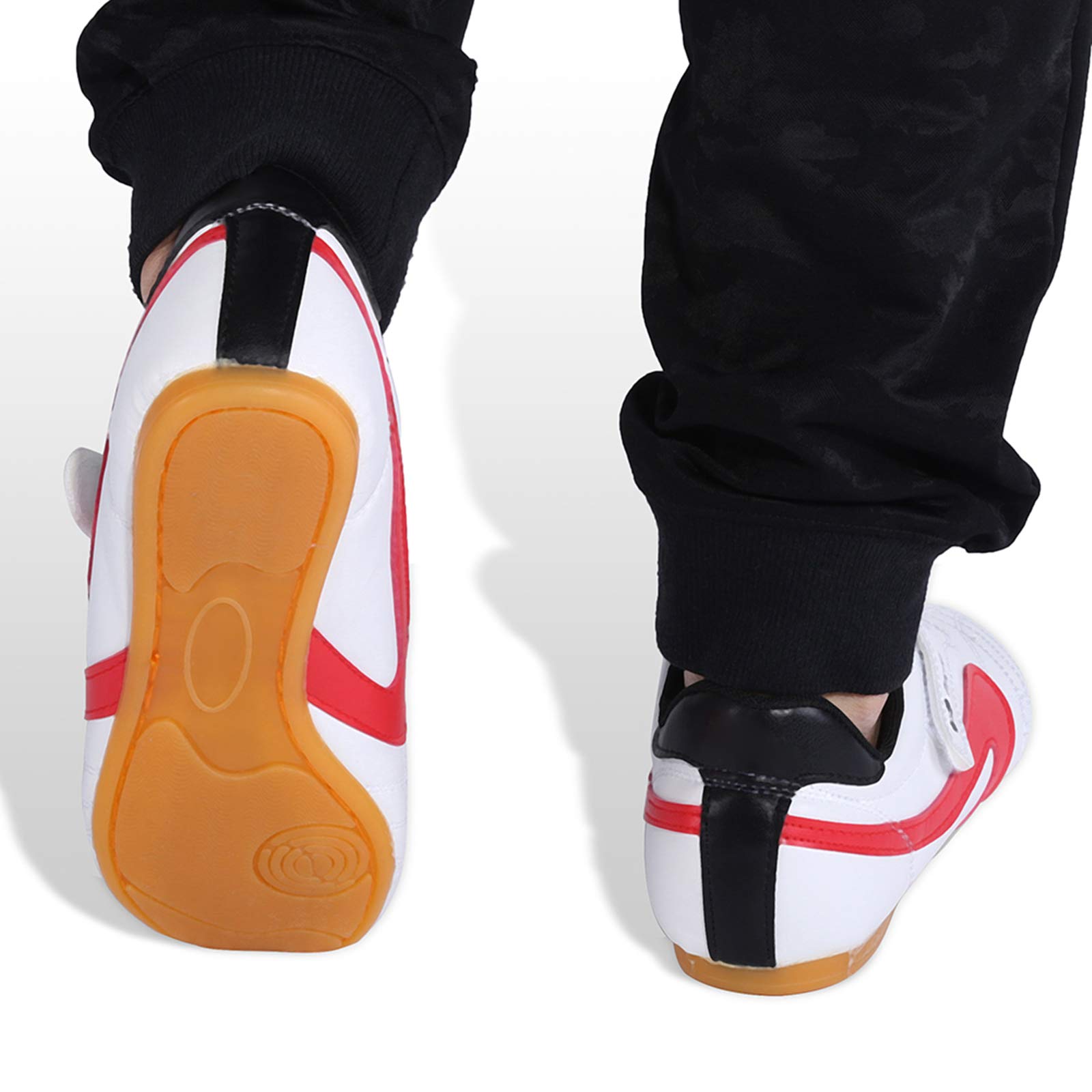 Scarpe Unisex in Similpelle per Taekwondo, Boxe, Kung Fu e Tai Chi - Leggere e Antiscivolo per Un Allenamento Confortevole - Disponibili in Diverse Misure