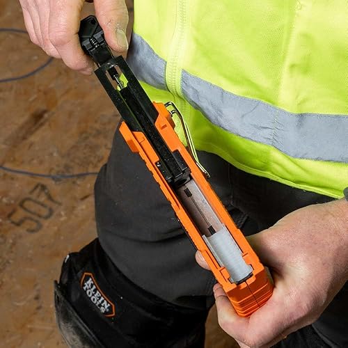 Miniatura 5 de Klein Tools 450-003 grapas resistentes, fabricadas en Estados Unidos, grapas aisladas de 19/32 x 11/32 pulgadas para Romex y otros cables, para