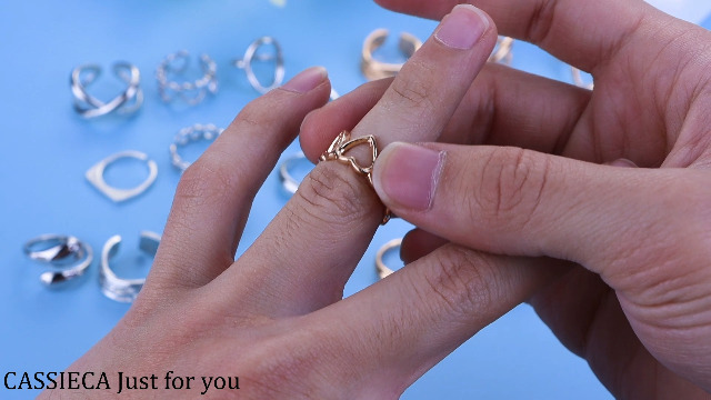 12 Anelli Regolabili Per Dita - Oro, Argento, Nero, Design Fiore, Cuore, Freccia, CZ - Foto 5