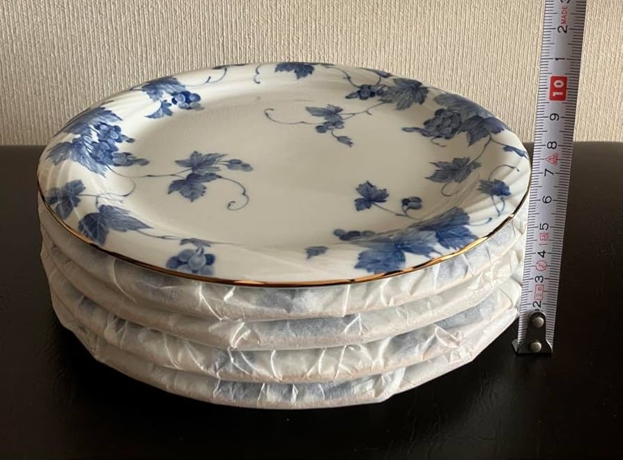 ★商談中★　5437 Adam&Eve 葡萄柄 ケーキ皿 5点セット たち吉 ☆商談中☆ 5437 Adam&Eve 葡萄柄 ケーキ皿 5点セット たち吉 - メルカリ