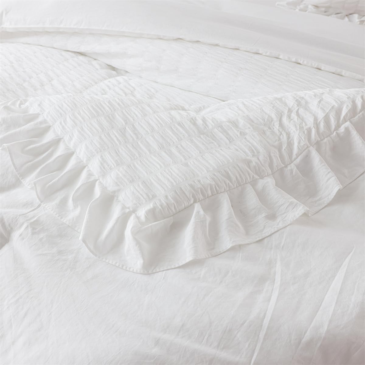NTBED Seersucker Twin Comforter Set with Sheet for Girls Kids, Soft Chic Ruffled Bedding Sets,5 Pieces Princess Bed in a Bag(White)