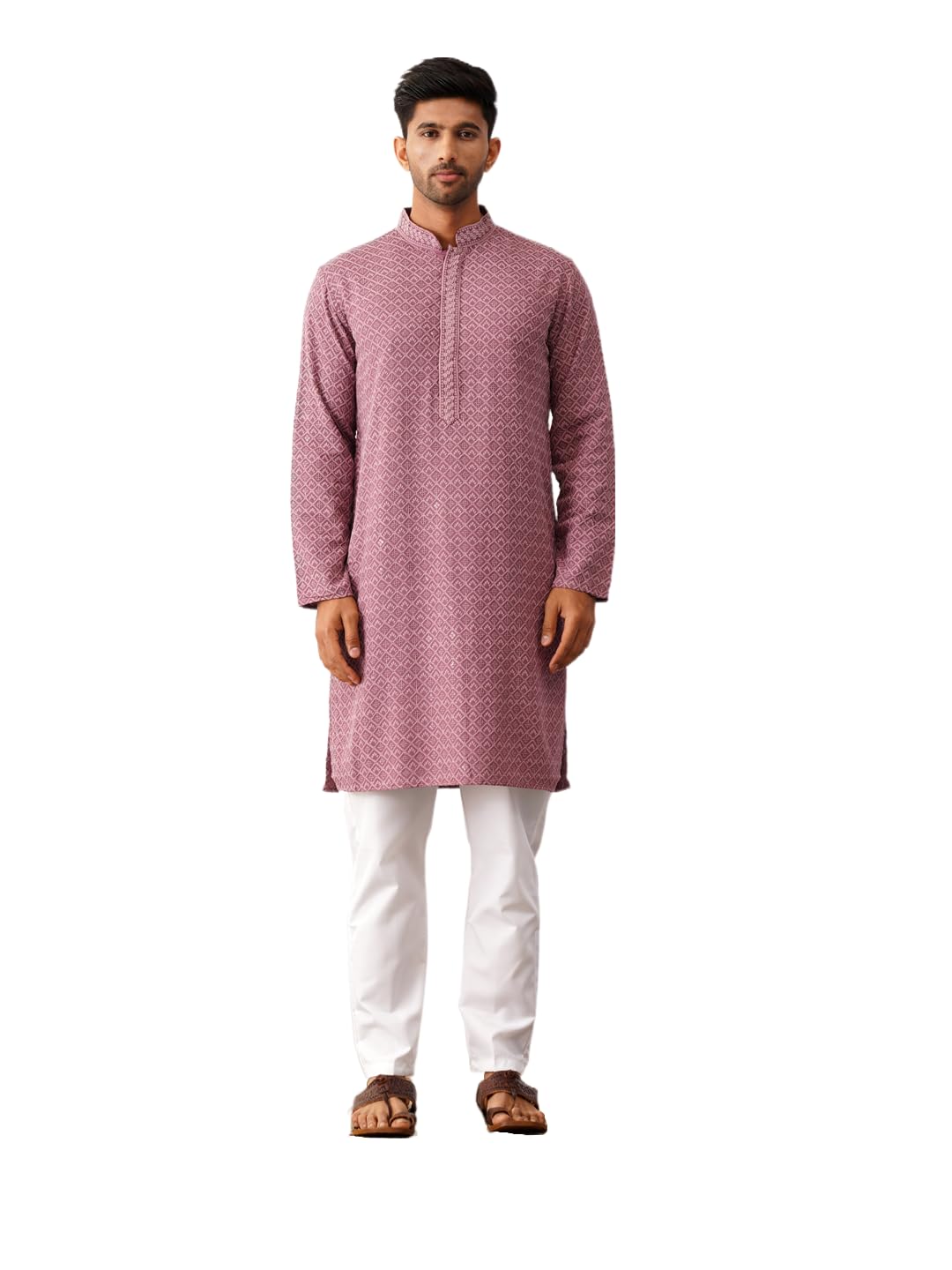 Jompers Men's Magenta Embroidered And Sequence Kurta Pyjama Sets. (Magenta, M)