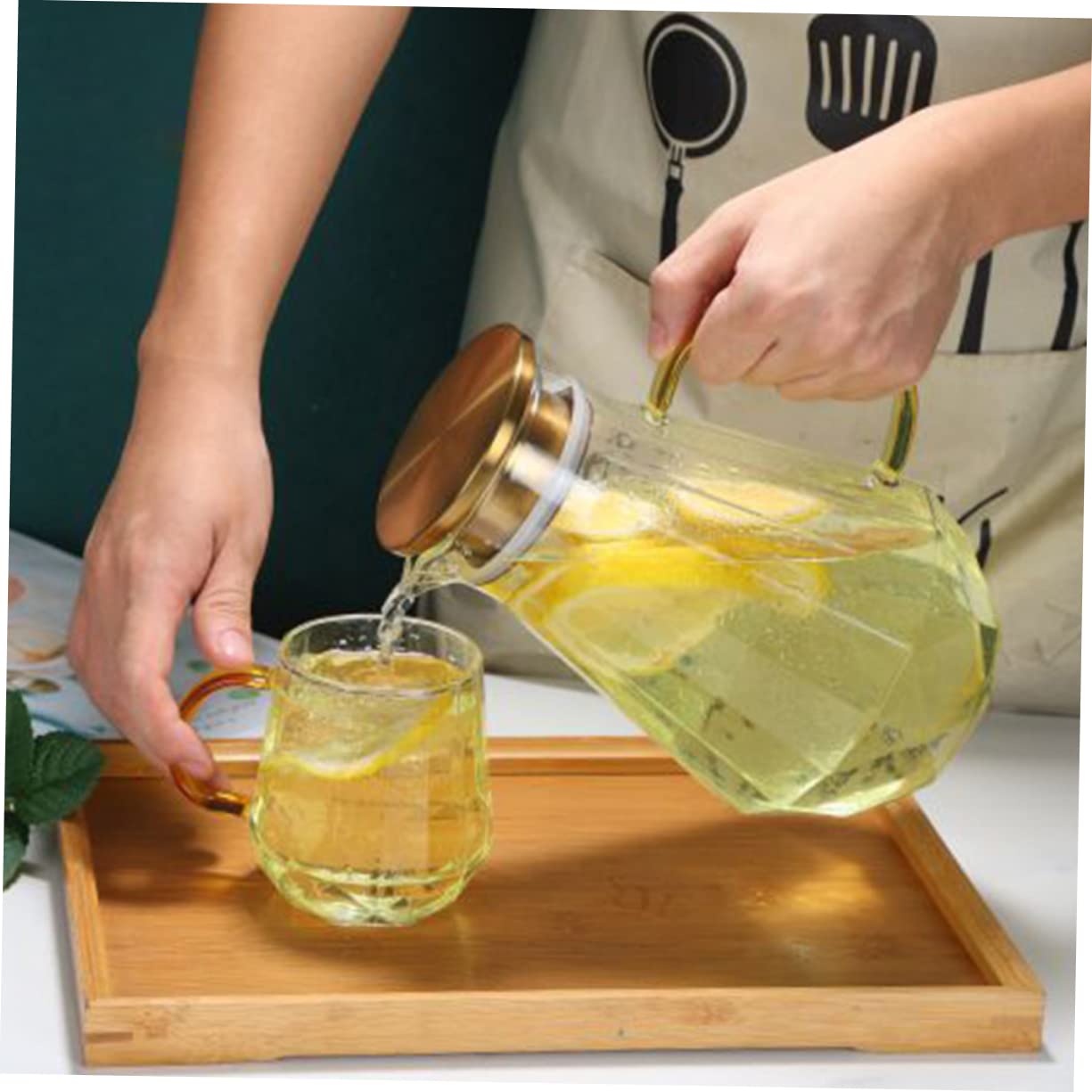 Jarra de Agua Helada 1500ml de Vidrio Borosilicato Tapa | Ligera y Portátil, Resistente al Calor, para Leche y Vino, Adecuado como Obsequio o Uso Diario en Casa