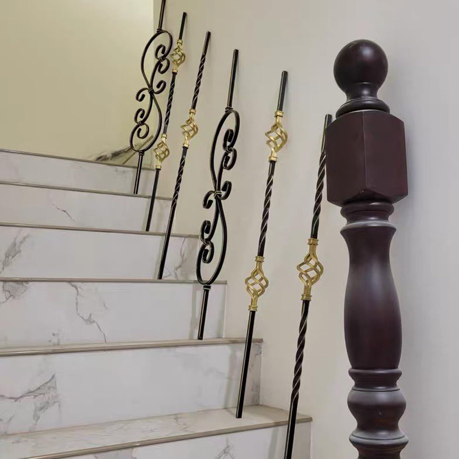 Zestaw 9 pustych tralek z kutego żelaza - 95 cm dekoracyjne metalowe wrzeciona do balustrady balkonowej i ogrodzenia werandy - trwałe, eleganckie wzornictwo do ulepszenia domu
