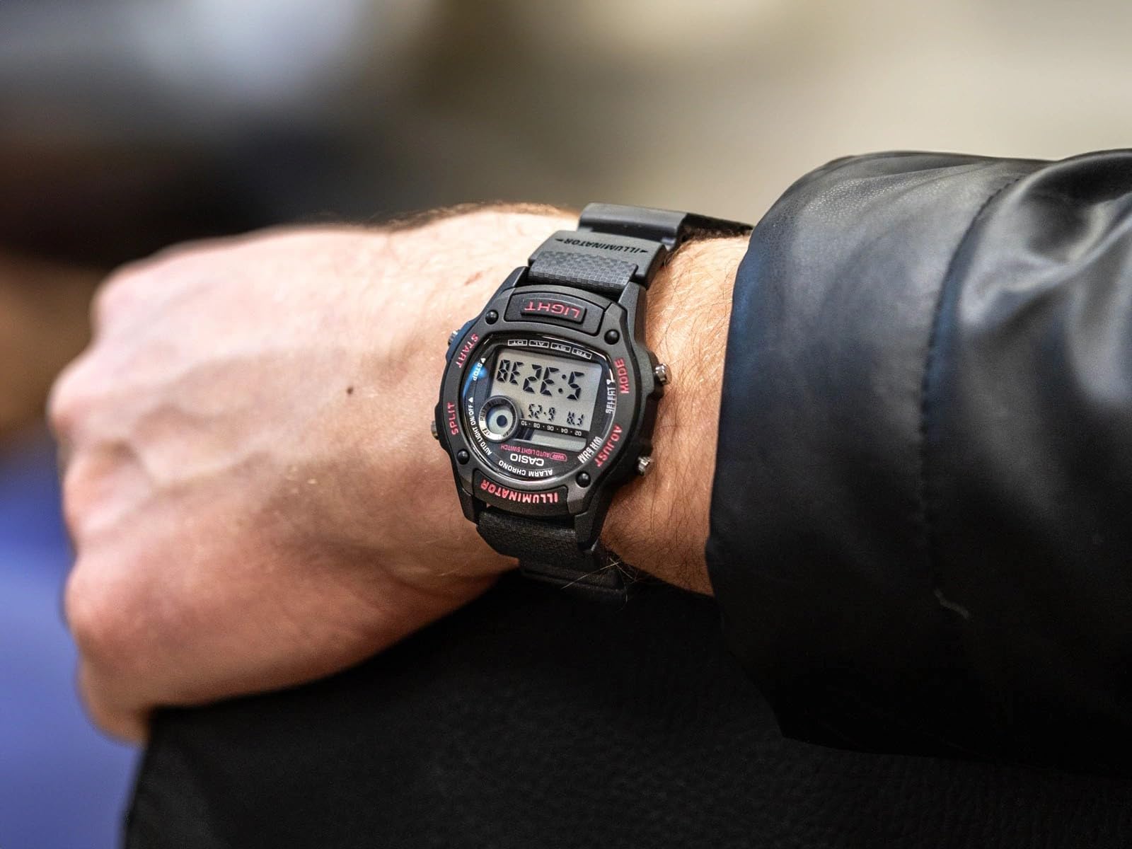 Casio W-220H-1A2VEF Digitaluhr für Herren