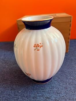 1097 深川製磁　芙蓉鉄仙花　花瓶　金彩　未使用 Amazon.co.jp: 1097 深川製磁 芙蓉鉄仙花 花瓶 金彩 : ホーム