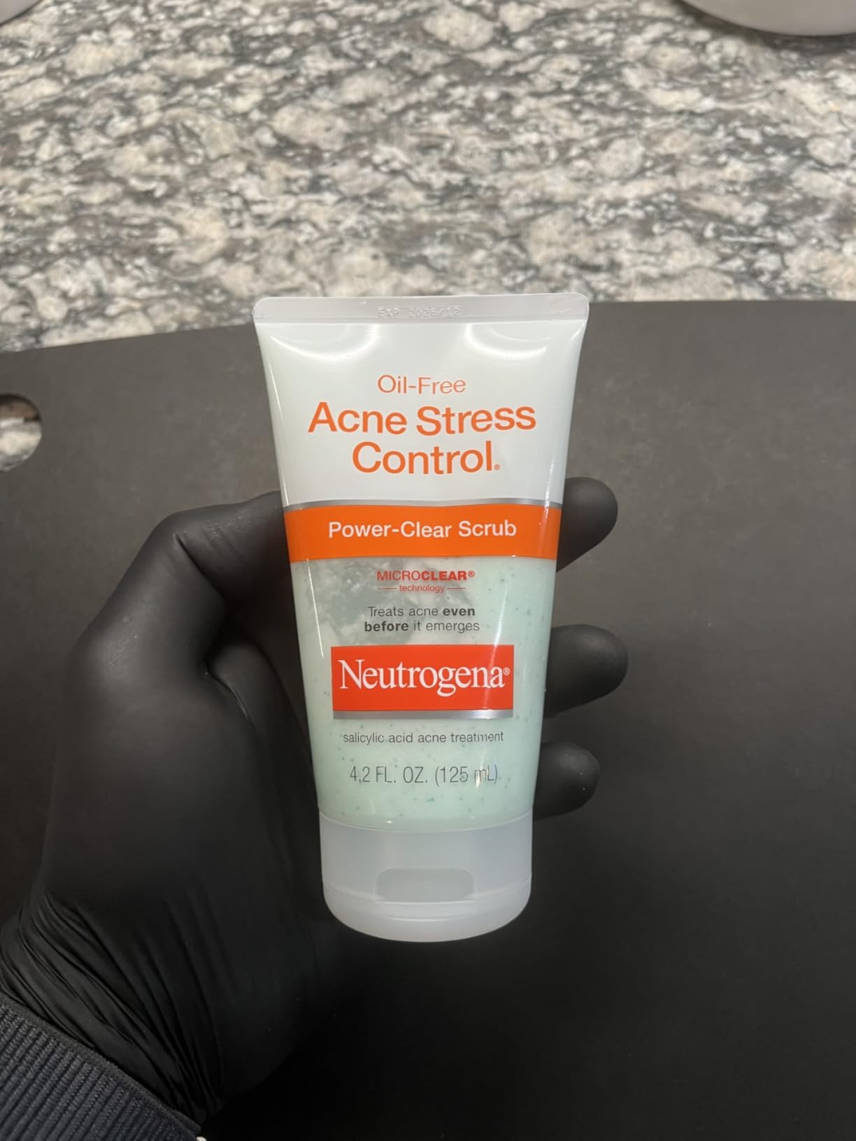 Kenvue Neutrogena Oil-Free Acne Stress Control Power-Clear Scrub, 2% Salicylic Acid for Acne-Prone Skin, Exfoliating Daily Facial Scrub, 4.2 fl. oz