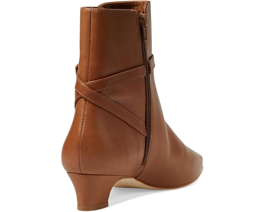 Bernardo Houston - Back View