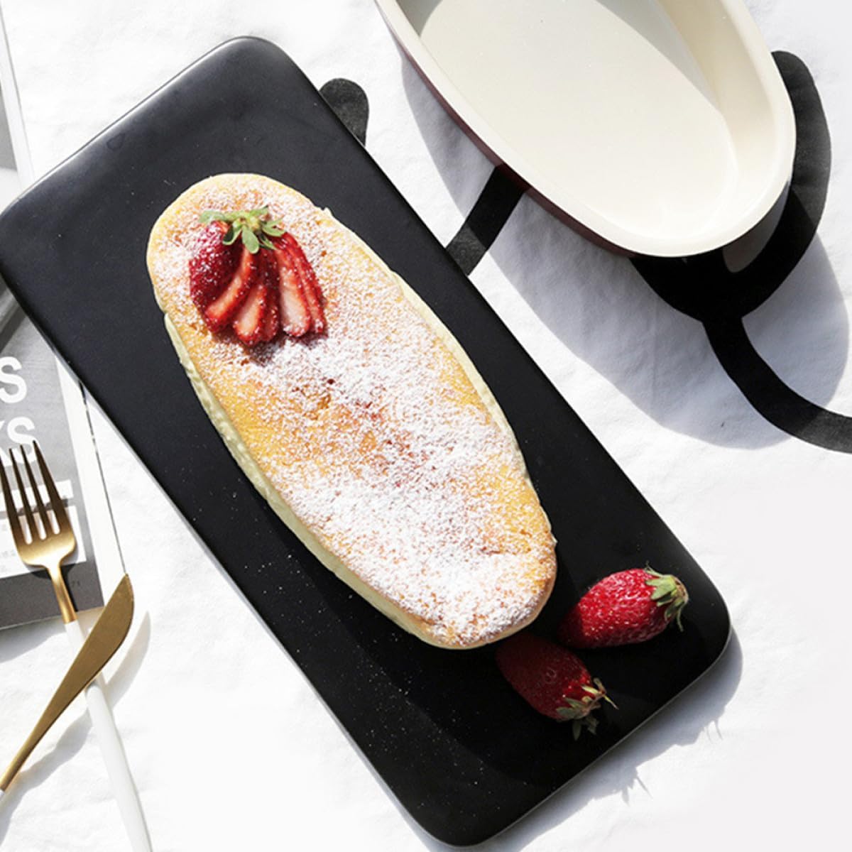 Gadpiparty Oval Non-stick Carbon Steel Cake Mold 22.6x11.3x5.8cm Baking Pan for Cheese Bread and DIY Oval Loaf Baking in Home Kitchen