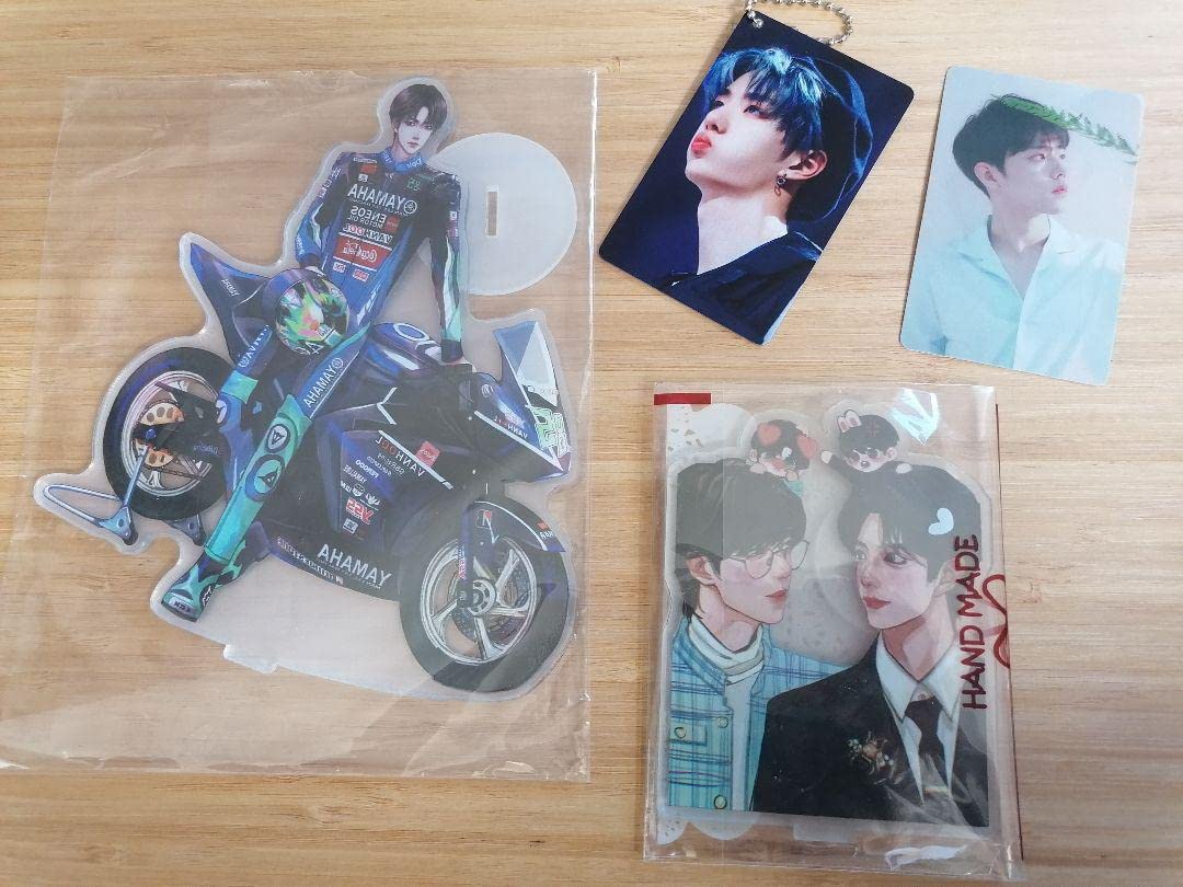 Amazon.co.jp: 王一博 肖戰 アクリルスタンド 陳情令 bjyx 博君