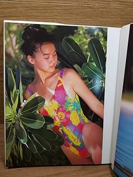 胡桃沢ひろ子 Amazon.co.jp: 胡桃沢ひろ子写真集 －シュガーナッツ－ : 食品