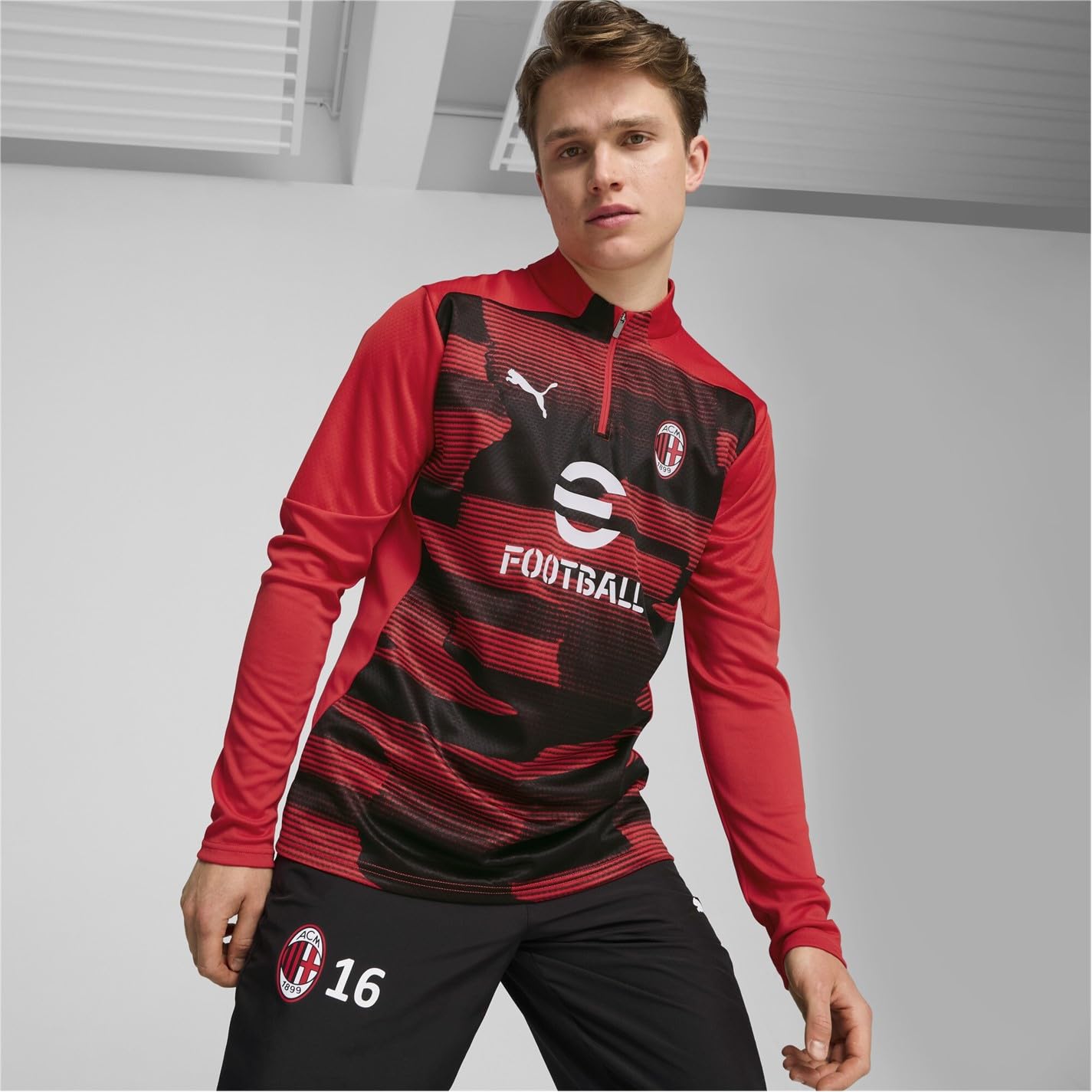A.C. Milan Maglia Prematch Con Zip A 1/4 2024/25 Season T-Shirt, Adult Unisex, red, S - Image 2