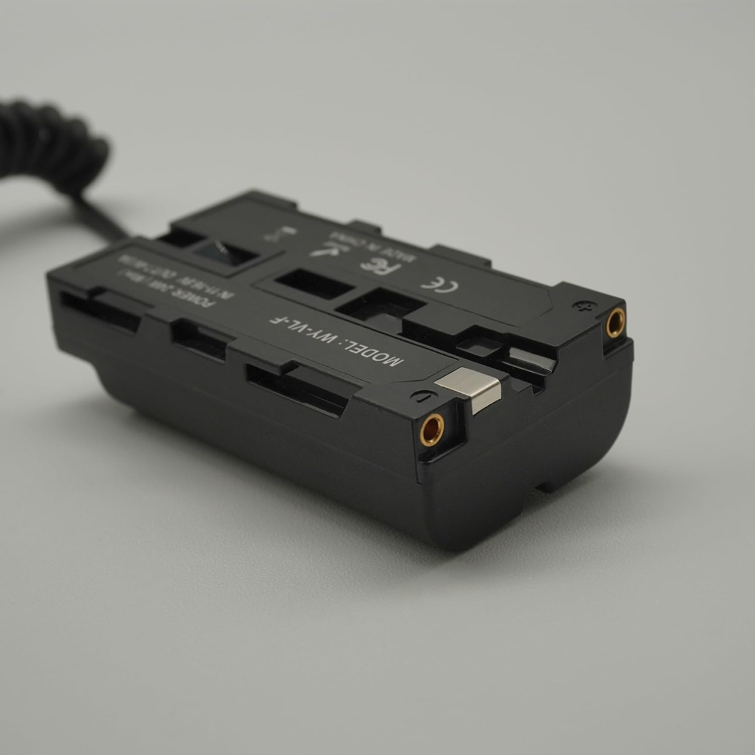 USB C Type C PD to NP F550 Dummy Battery Fully Decoded Coiled Power Cable Compatible with Sony NP F550/F570/F770/F970, Atomos Ninja V/Shinobi/Shogun7 Monitors, LED Lights, DSLR/Camera, 9/12V Input 39"