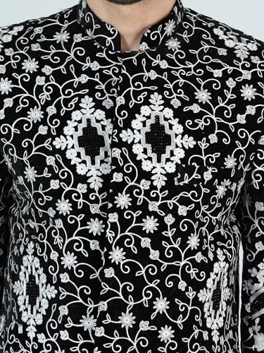 Image of WINTAGE Men's Embroidered Velvet Bandhgala