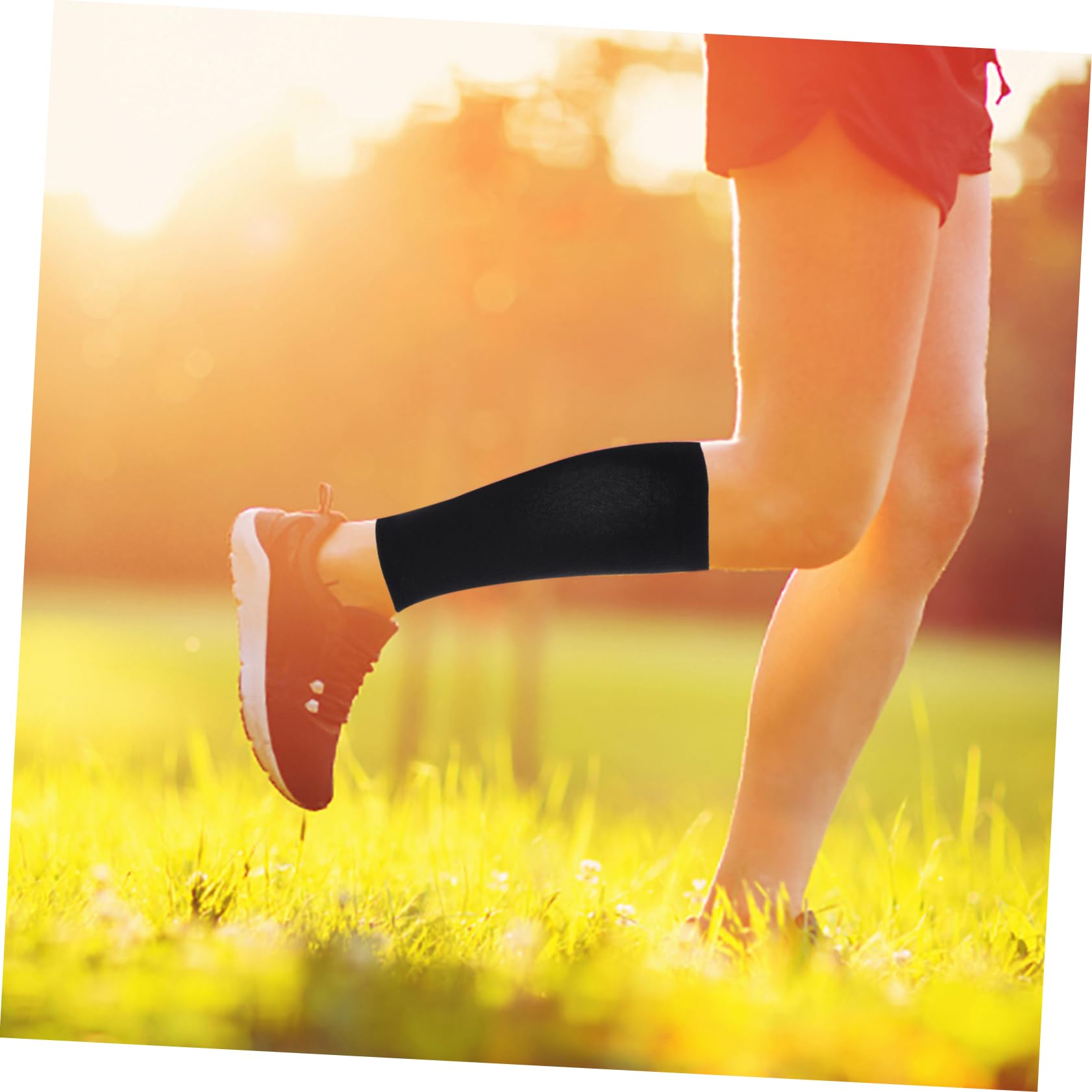 Baluue 1pair Calf Compression Sleeves for Men Women Breathable Support Braces for Hiking Running and Athletic Activities Reduces Fatigue Swelling and Muscle Strain