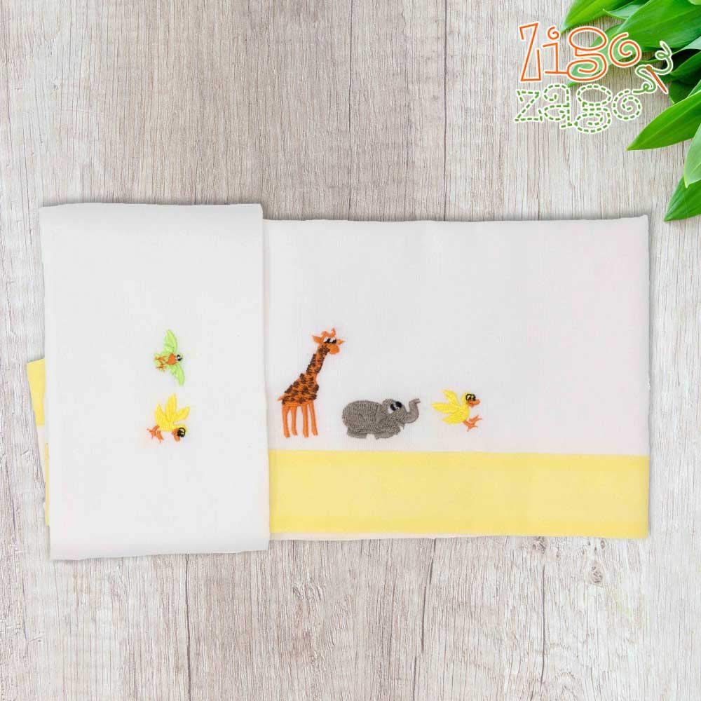Zigozago - Set 3 pz Lenzuola in Piquet per culla con Ricamo Arca di Noè | Colore Azzurro | Federa, Lenzuolo e Coprimaterasso con Elastico | Misure 90x75 cm | Fatto a Mano, personalizzabile con nome