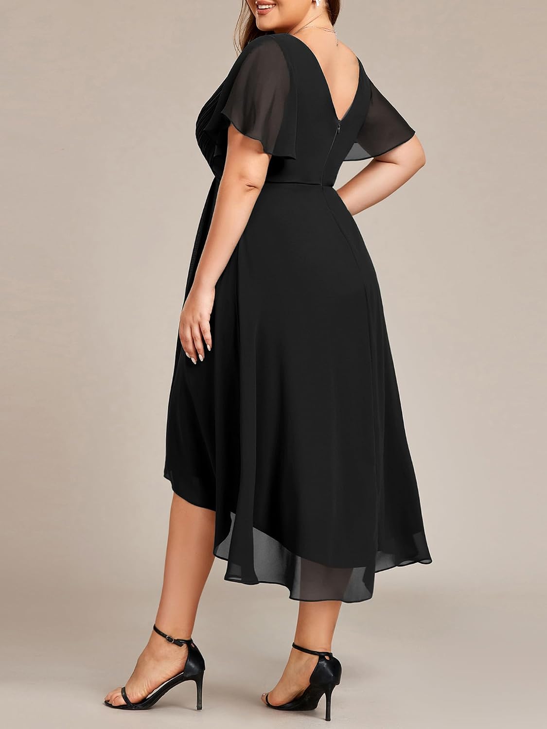 Ever-Pretty Women's Spring Chiffon V-Neck Plus Size Formal Wedding Guest Dress Short Sleeves Cocktail Dresses for Curvy Women