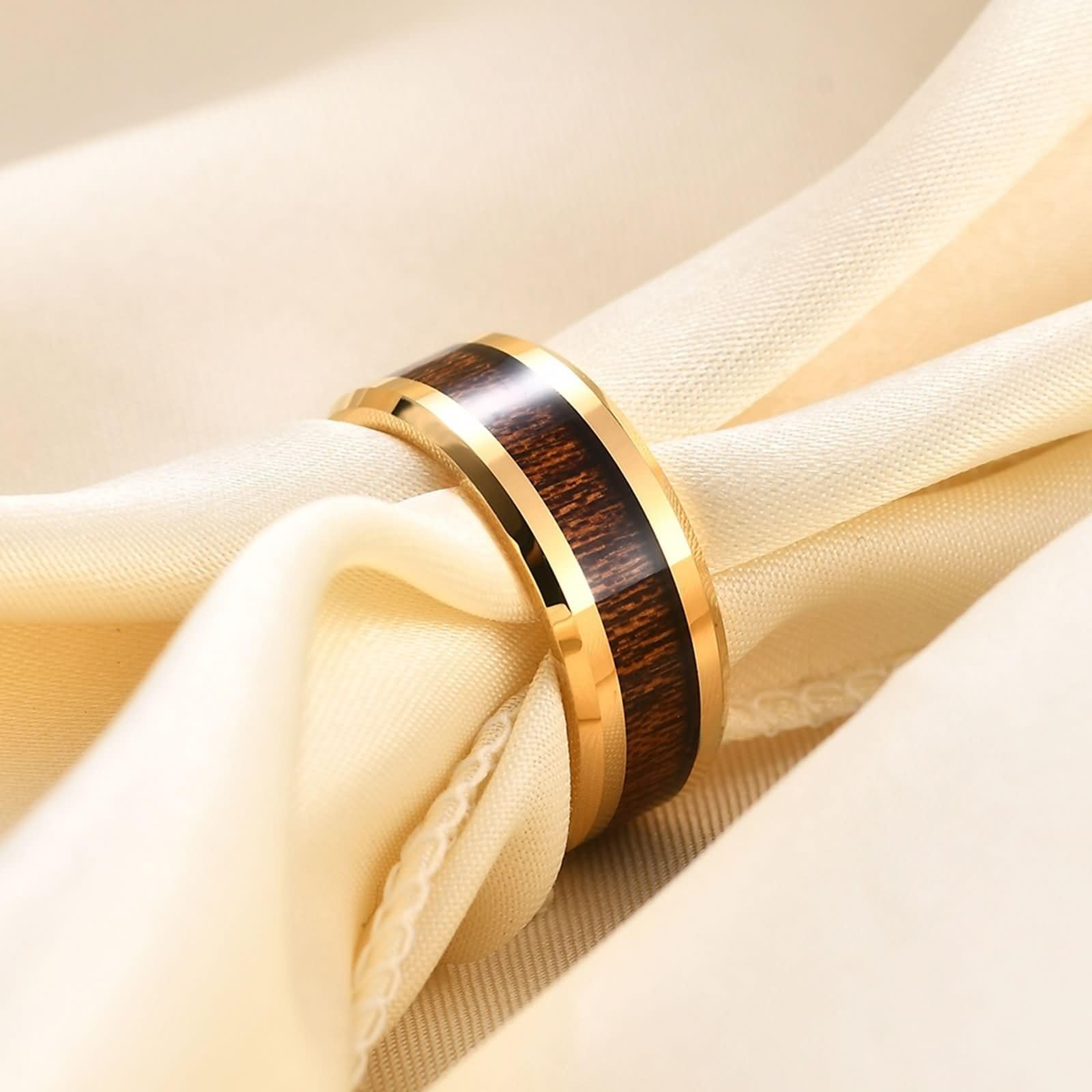 Anillo para Hombre Grabado Personalizado en Tungsteno, Redondo 8MM con Grano de Madera Anillos Boda Hombre Plata