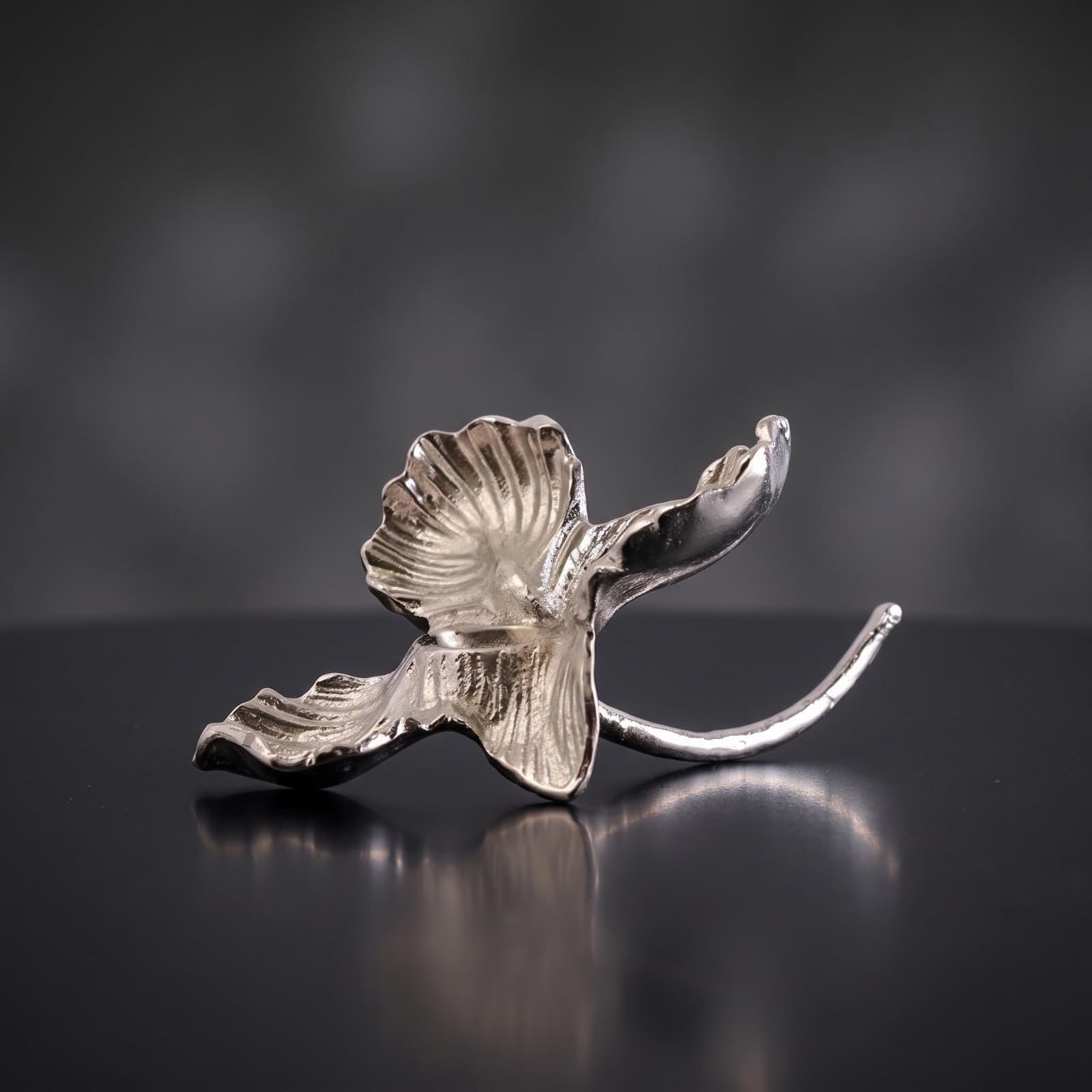 Portavelas Aluminio Artístico Canlabro con Pájaro Vintage Canlabros para Mesa, Salón, Dorado, Grande 28 24 H12cm
